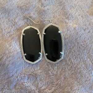 Kendra Scott Danielle Drop Earring - Silver/Black